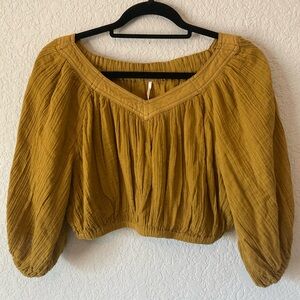 Free People loose long sleeve textured mustard size xs